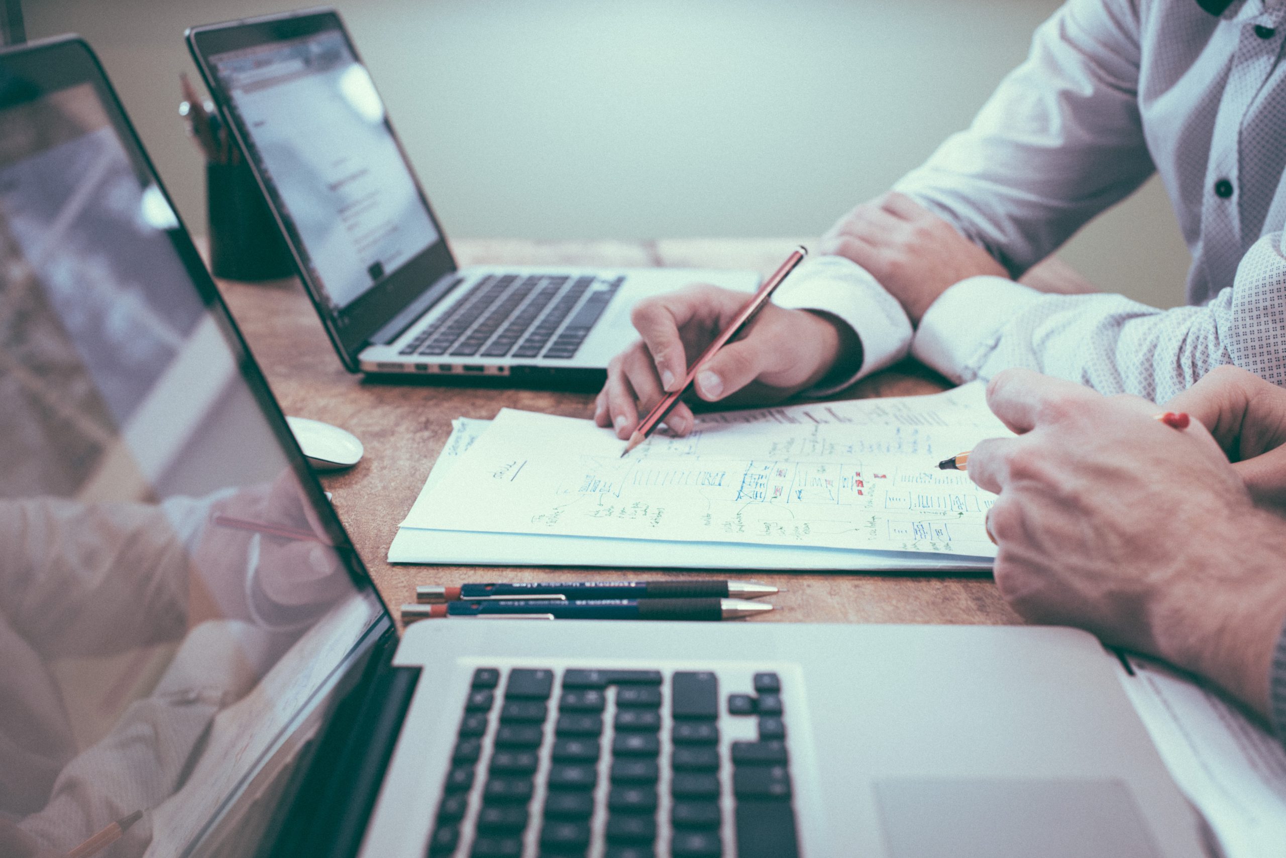 online-guide-the-fundamentals-of-management-9-key-leadership-tips-2