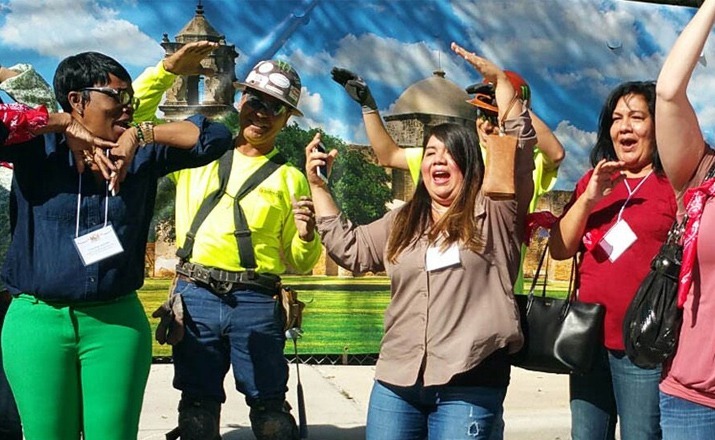random acts of kindness is a perfect philanthropic team building activity