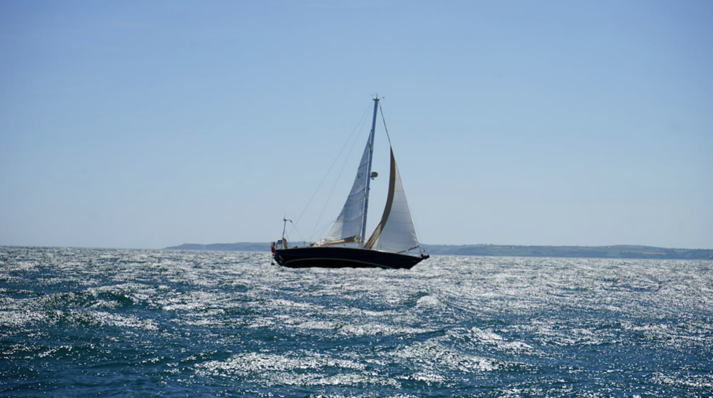 Sailing Toronto
