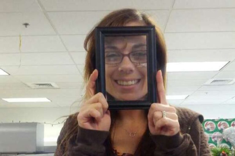 Homes by Avi logo